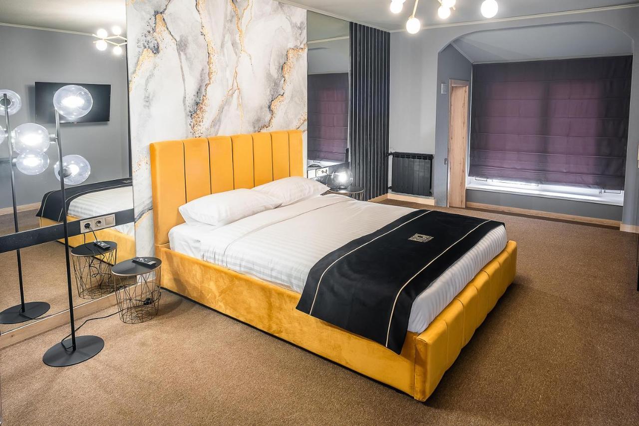 RICH Boutique-Hotel Vinnytsia Extérieur photo